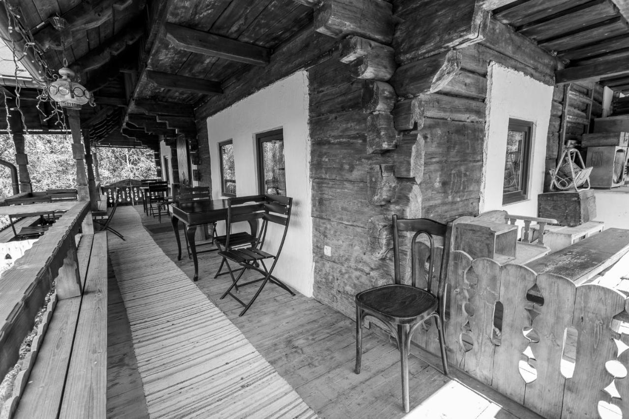 Casa Poveste Pensiunea-muzeu 4* Câmpulung Moldovenesc